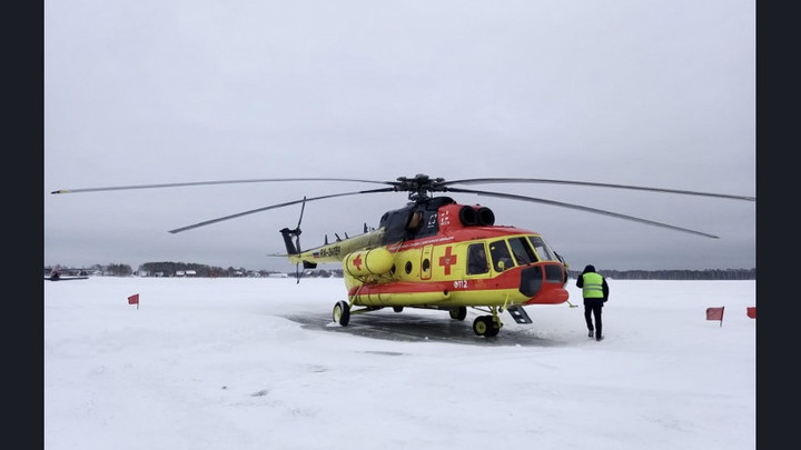 Пострадавшего при взрыве в Купино доставили на вертолёте в Новосибирск