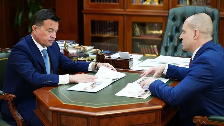 Максим Красноцветов рассказал о жизни округа в 2022 году
