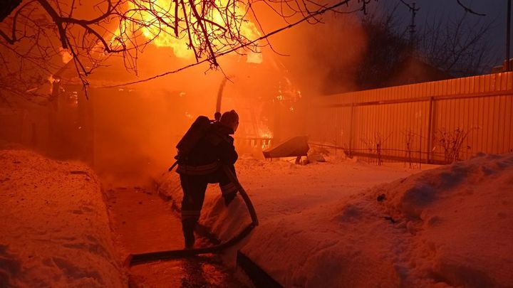 Во Владимире пожарные спасли курочек-несушек