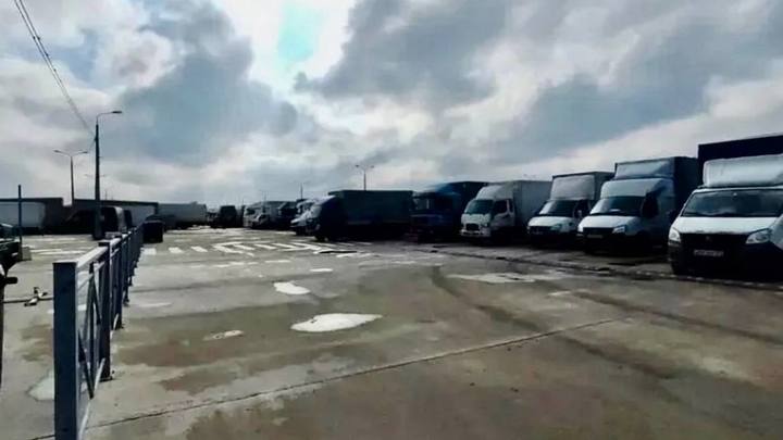 Очередь на Керченскую переправу на Кубани ожидает 157 машин