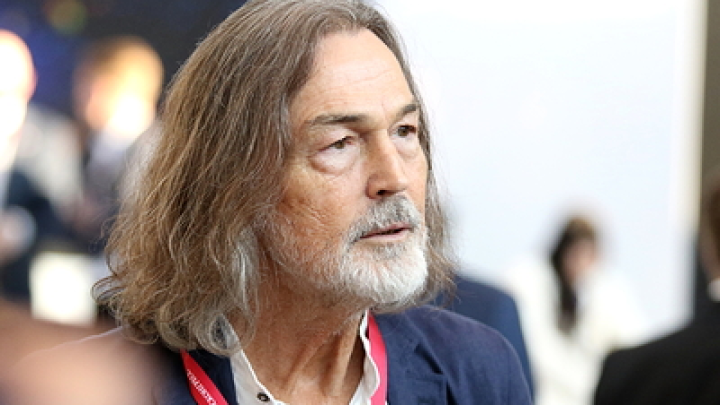 Суд отказал в иске о признании Никаса Сафронова отцом ещё одного ребёнка