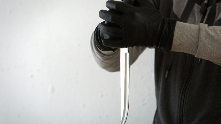 Спас десятки жизней. Учитель-герой предотвратил трагедию в хуторской школе под Ростовом