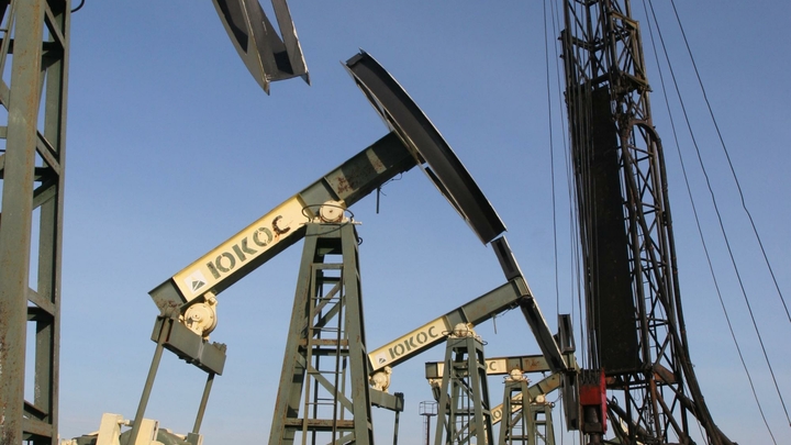 Нефтяной спор:  Германия хочет уйти от санкций против России