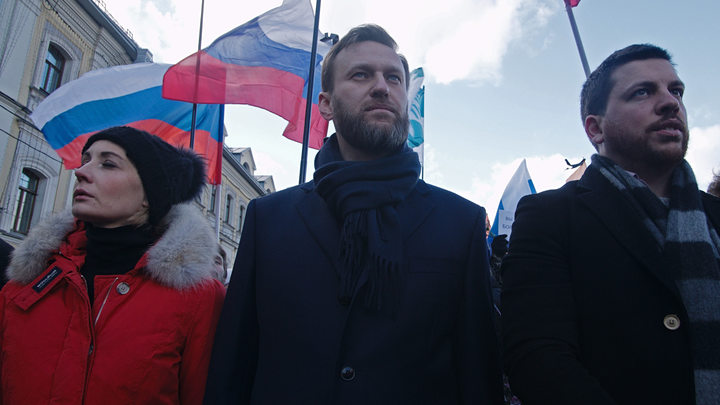 Пешки выходят в дамки: Соратники Навального* штурмуют американские кабинеты