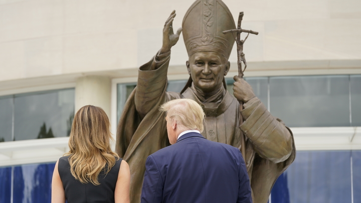 Трамп был послан: Россию в G7 хотели посадить у буфета, но не смогли