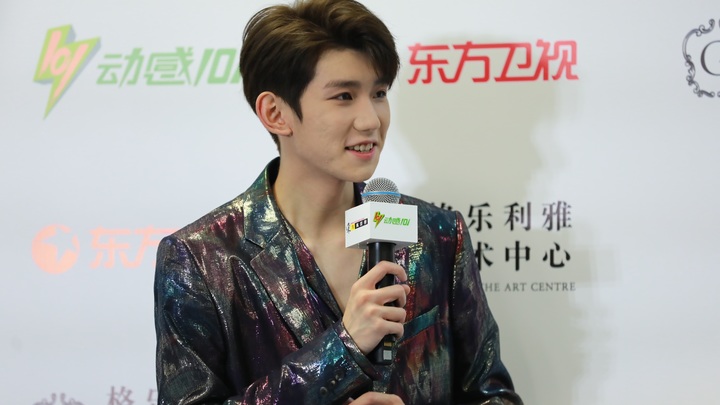 Мужчин-неженок сотрут из эфира: В Китае вводят скандальный запрет