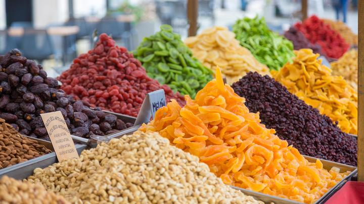 Можем поставить сотни тонн: Афганский министр предложил России вкусный бартер