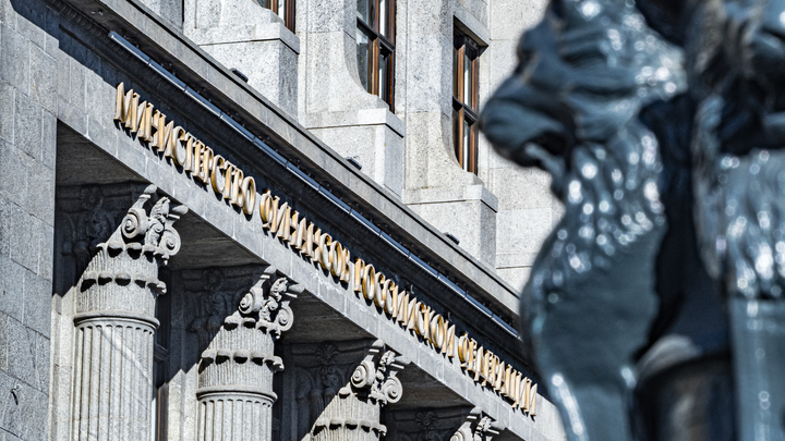 У России появился шанс стать нормальной страной. Но у Минфина другие планы