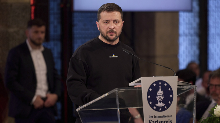 Польша призывает Зеленского завершить конфликт своей отставкой - Херш