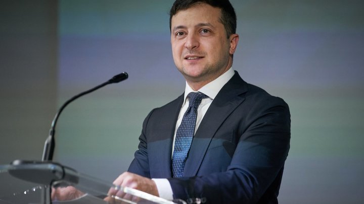 Зеленский примерил на себя роль президента Белоруссии: Через месяц - новые выборы. Идите, кто хочет