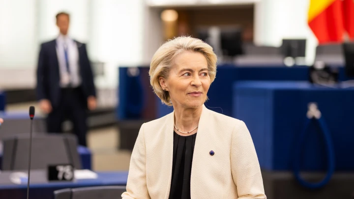 Урсула фон дер Ляйен скрыла информацию о вакцинах Pfizer. Доказано судом