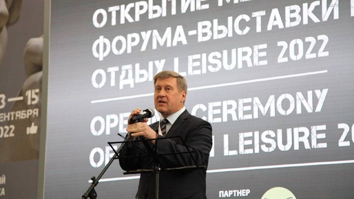 Мэр Новосибирска Анатолий Локоть поделился секретом стройной фигуры