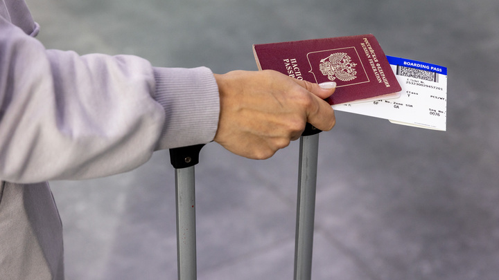 Предложена жёсткая мера против бежавших из России. Адвокат забил тревогу: Это ошибка