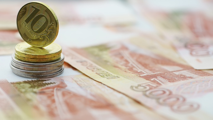 Когда банки могут отказывать клиентам в возврате вкладов: комментарий юриста Закарая