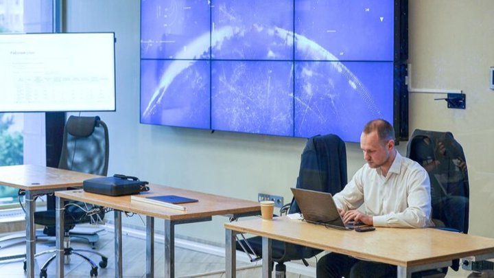 Правительство Москвы обещает награду за взлом системы электронного голосования