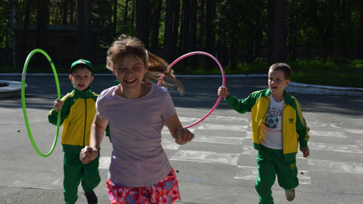 Более 100 тысяч детей отдохнут в лагерях Новосибирской области в 2021 году