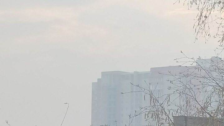 Из-за огромного столба дыма в Чите нечем дышать