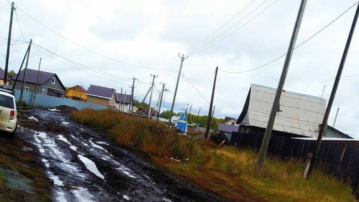 В Ростовской области чиновники предложили детям снимать квартиры рядом со школой из-за плохой дороги