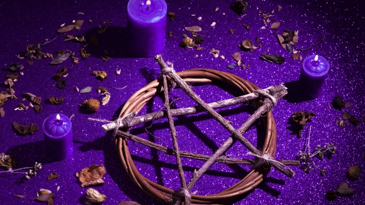 Нечисть в Таджикистане вычищают скрупулёзно. А она потом едет в Россию