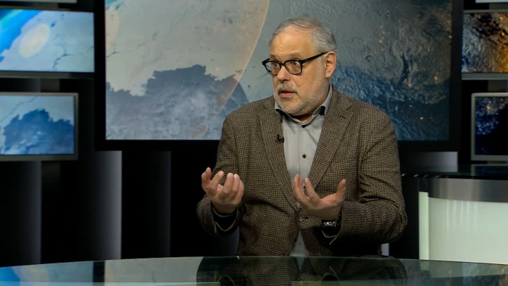 Границу России придётся закрыть? Хазин предрёк вторжение из Китая: Пойдут к нам, и что будете делать?