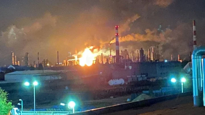 Атака дронов 5 сентября на Рязань: удар по НПЗ, видео пожара