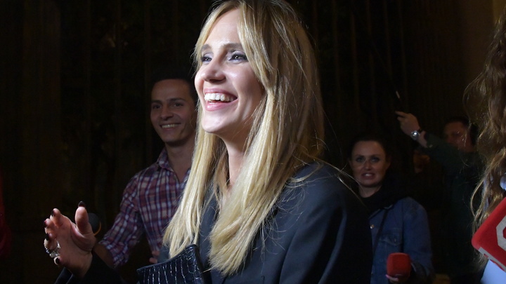 Глюкоза обратилась к руководству школ: Сделайте уже детям место для курения