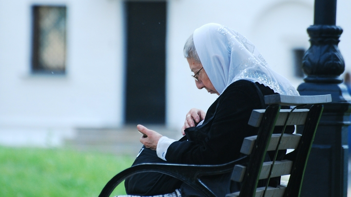 В Сибири 92-летняя бабушка пожертвовала участникам СВО девять миллионов рублей