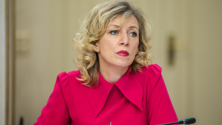 Захарова объяснила суть украинского патриотизма на примере Кулебы: “Самое главное — собаки”