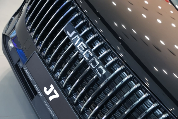 Что сделать, чтобы не зацвёл: Автоэксперт дал советы по уходу за китайской машиной