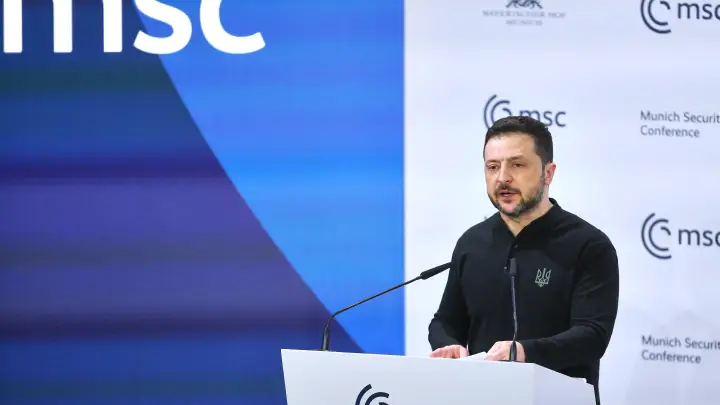 Зеленский позвал Келлога поехать с ним на фронт