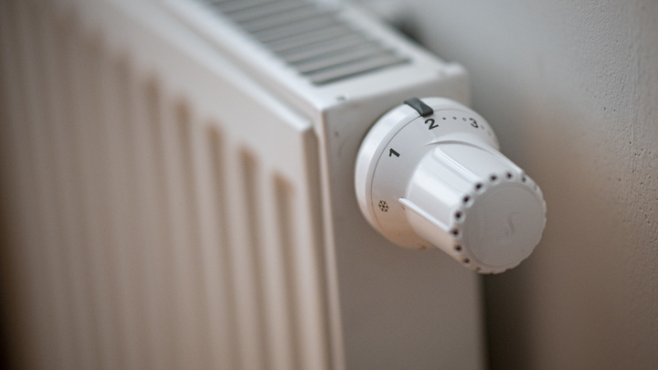 В домах Шевченковского жилмассива включили отопление после аварии на теплотрассе