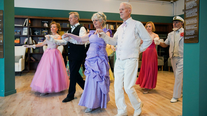 Чубайс хочет поставить на зеро... наши пенсии