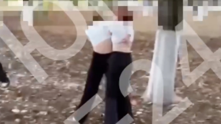 В Краснодаре подрались восьмиклассницы, одна из них распылила перцовый баллончик