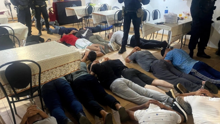 Сотрудники ФСБ нагрянули в кафе русско-узбекской кухни в Бердске