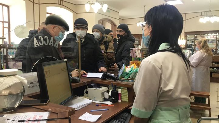 Кому положены бесплатные лекарства от COVID-19, которые исчезли из поликлиник Челябинска