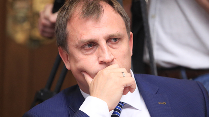 Богатый депутат Сергей Вострецов обрушился на русских безработных
