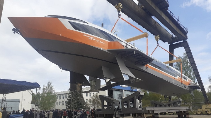 На ПМЭФ-2022 показали нижегородский Метеор