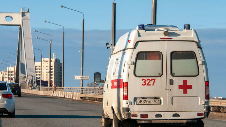 В Самарской области еще 294 жителя заболели коронавирусом 7 апреля 2023 года