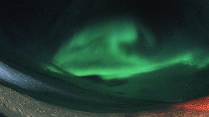 На Земле началась сильнейшей за семь лет двухдневная магнитная буря
