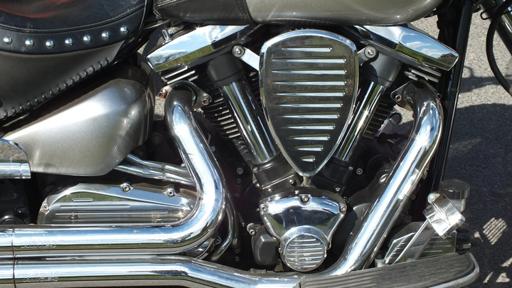 В Сириусе байкер избил полицейского, чтобы избежать штрафа за езду без прав