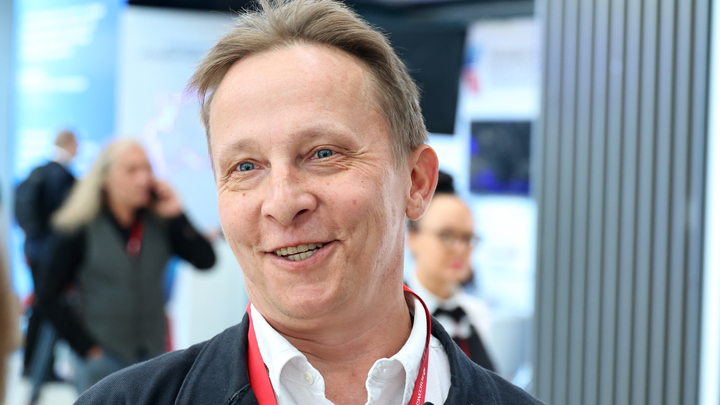 Иван Охлобыстин назвал крестника Артура Смольянинова* врагом и пообещал за него молиться