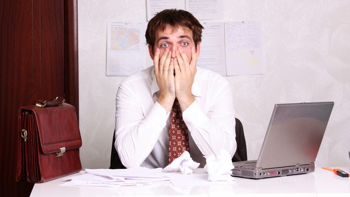 Испугались - стыдно за них: Академики предлагают сдать Россию Америке