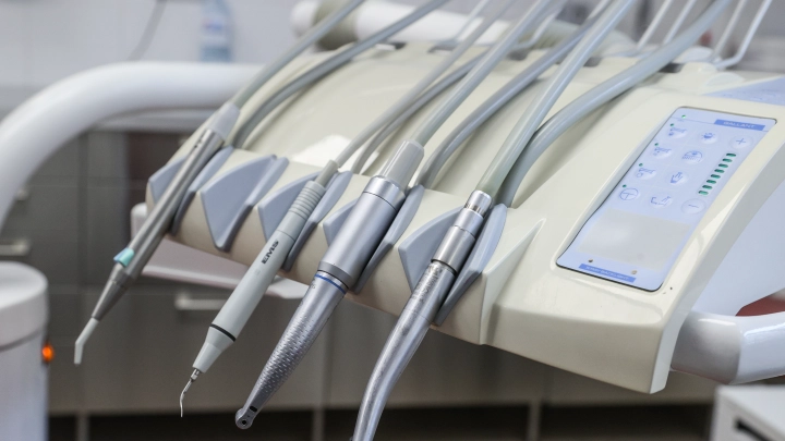 Четырёхлетняя девочка скончалась во время лечения восемнадцати зубов за раз