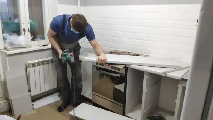 Цены на ремонт в России бьют рекорды: Где выгадать - на чём сэкономить?