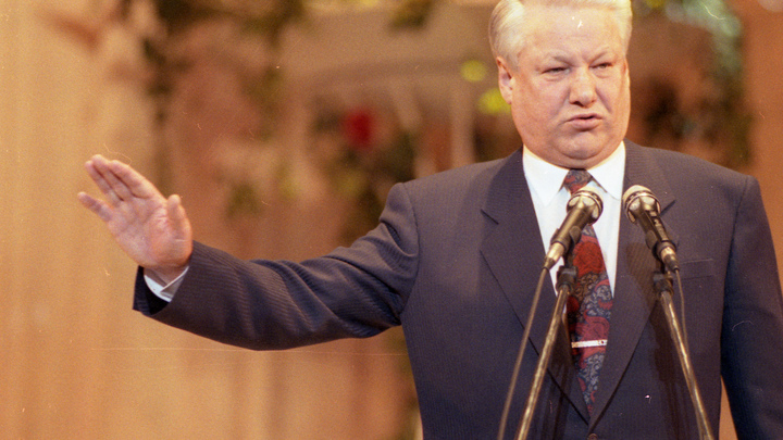 Семь олигархов за спиной Ельцина: История договора с Соросом