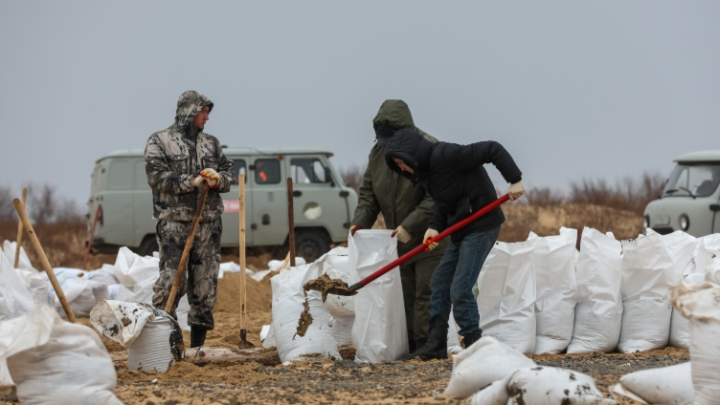 Замазученный песок принимать не будут как минимум две свалки в Ростовской области