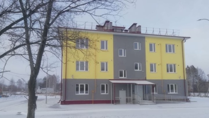 Новый дом для льготников ввели в эксплуатацию в Новосибирской области