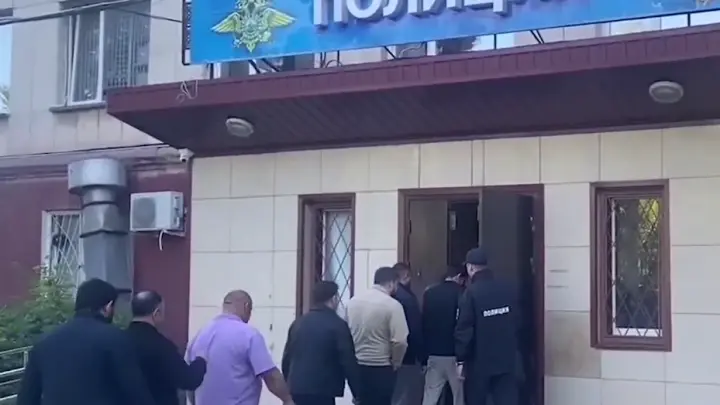 20 цыган доставили в участок в Челябинской области