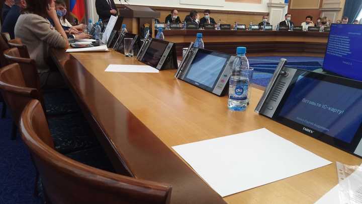 Пиррова победа Локтя: Мэр Новосибирска отчитался перед депутатами за 2020 год