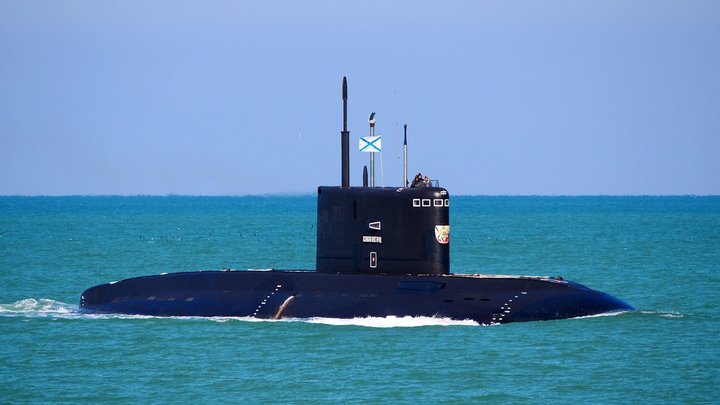 Русский флот сможет использовать подлодку из судостроительного предприятия Херсона